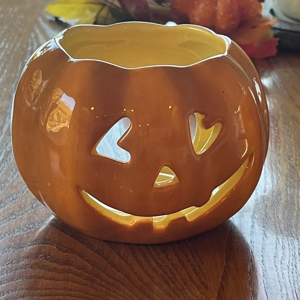 Williams Sonoma Jack O Lantern Candle Luminary Tealight Halloween 2 piece/pairy